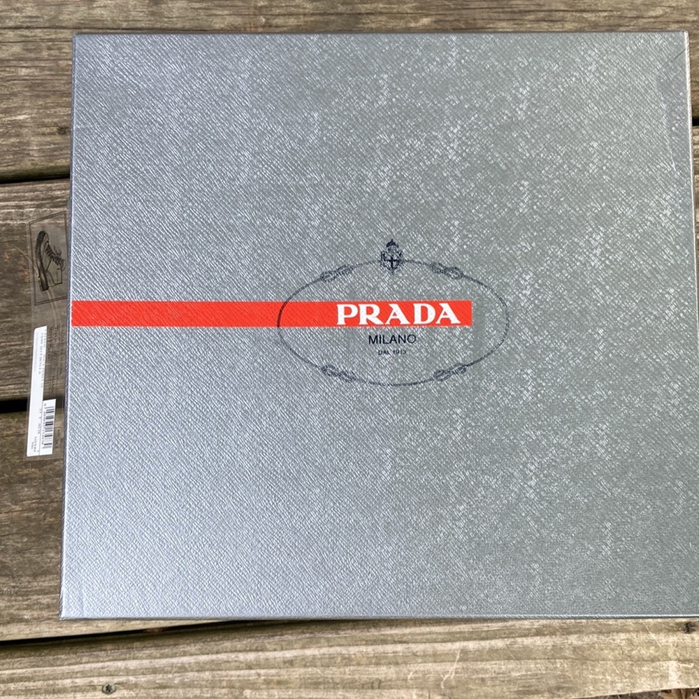 Prada boots - Picture 4 of 7